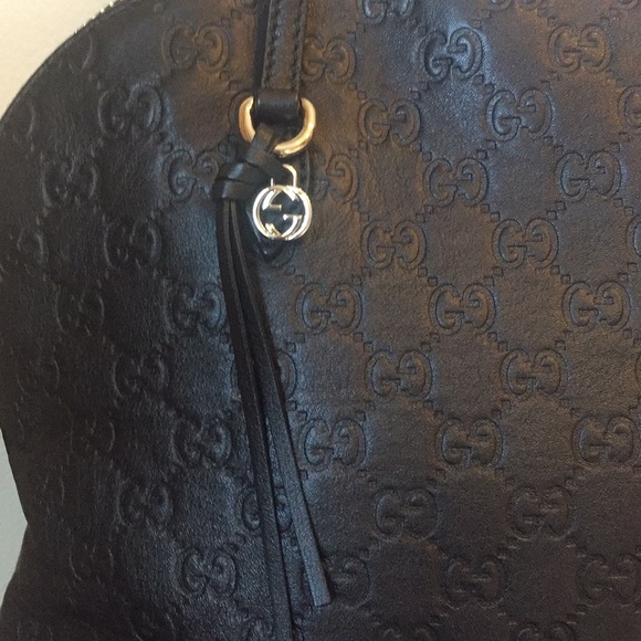 Authentic black Gucci bag - Picture 2 of 8